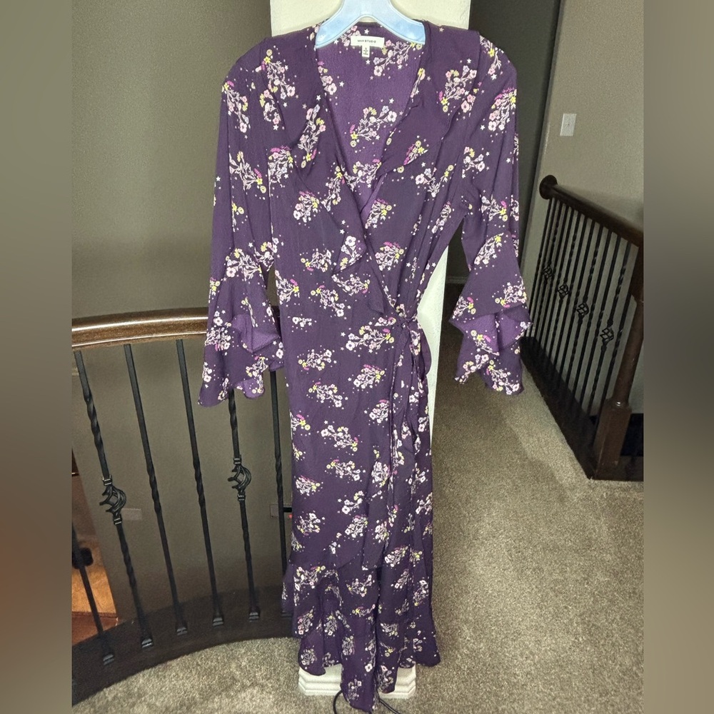 Max Studio Purple Floral Wrap Dress Style #8910C64 Size S👗